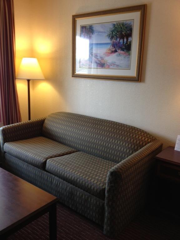 Days Inn By Wyndham Dothan Room photo
