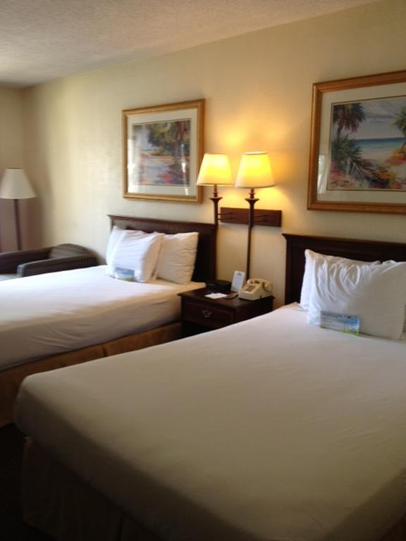 Days Inn By Wyndham Dothan Room photo